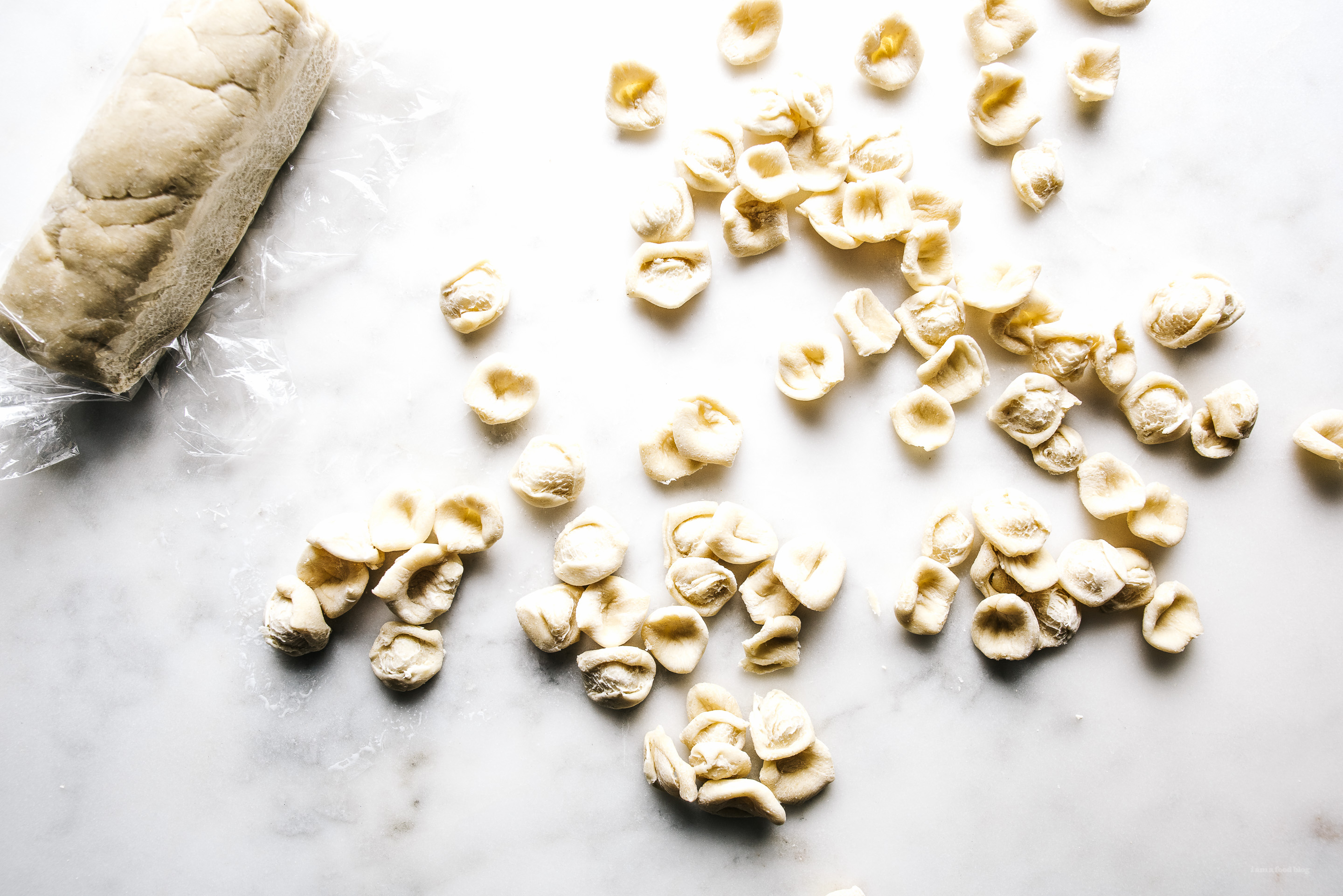 st. patrick's day pot of gold pasta - orecchiette with yellow tomatoes and bocconcini recipe - www.iamafoodblog.com