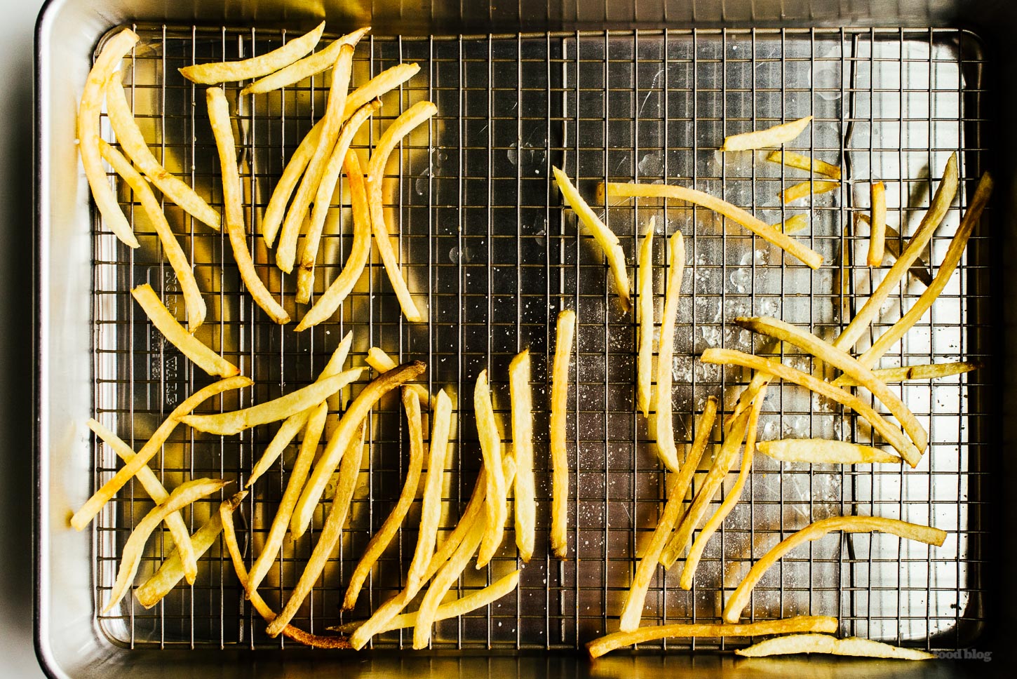 The easiest way to make homemade french fries - www.iamafoodblog.com