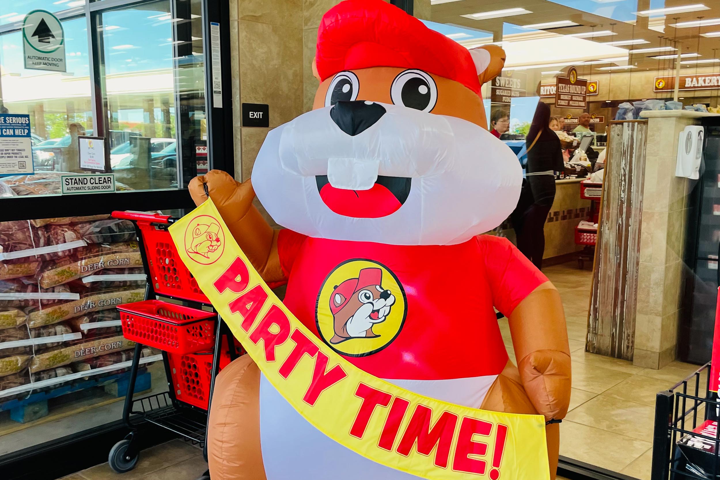 Buc-ee?s Review: Best Ever Road Trip Stop