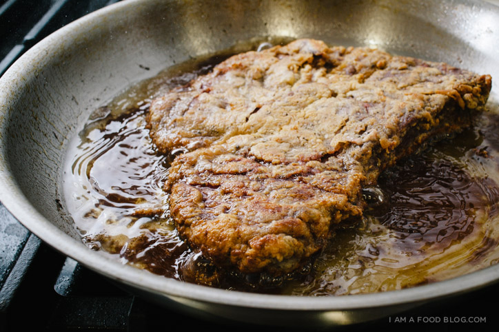 chicken fried steak recipe - www.iamafoodblog.com