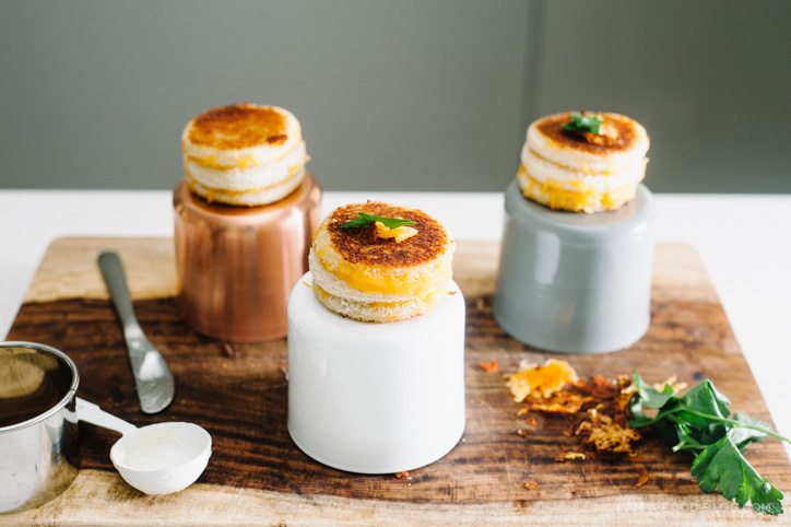 mini grilled cheese cakes - www.iamafoodblog.com