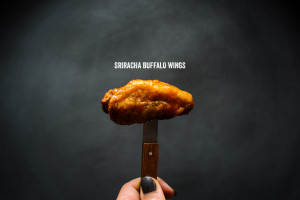sriracha buffalo wing recipe - www.iamafoodblog.com