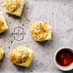 sour cream and chive egg biscuits sandwich recipe - www.iamafoodblog.com