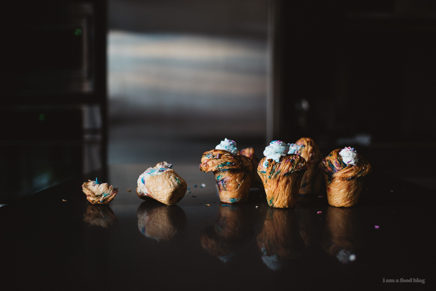 funfetti muffins - www.iamafoodblog.com