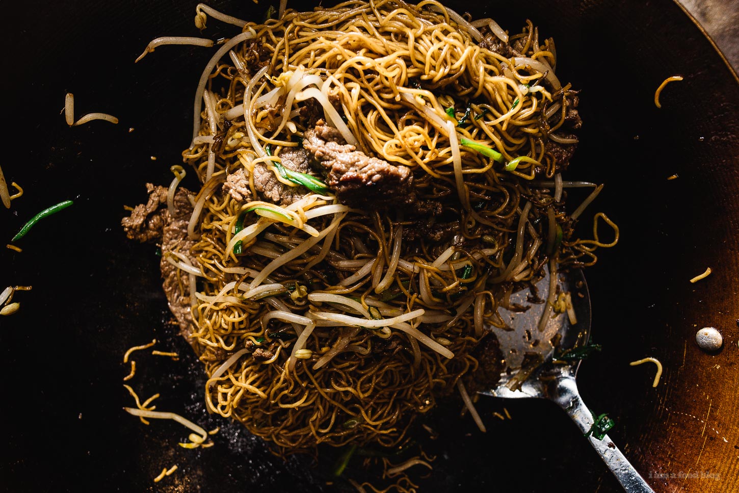 Easy Soy Sauce Chow Mein Recipe | www.iamafoodblog.com