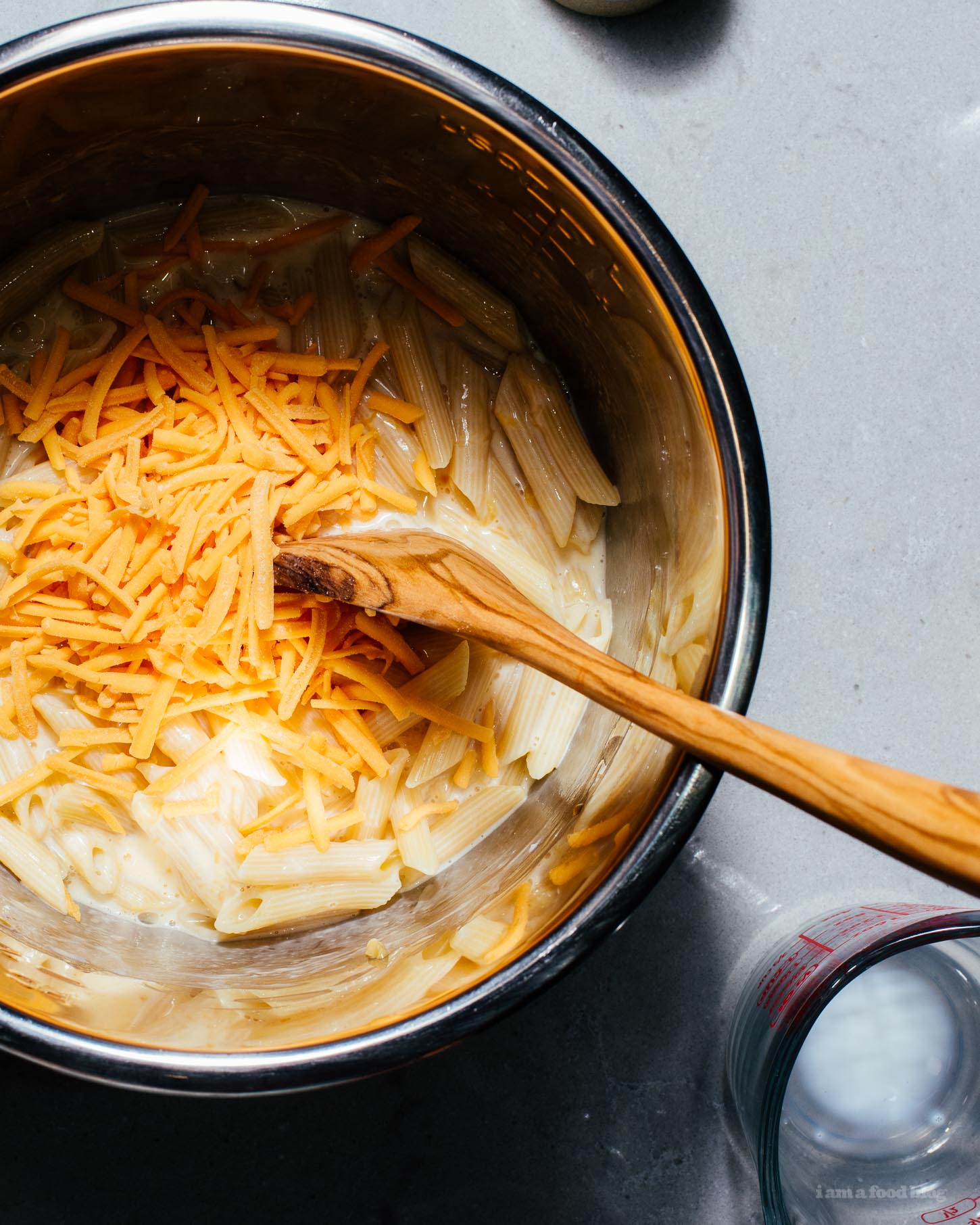 Better than Boxed: Instant Pot Pumpkin Mac and Cheese | www.iamafoodblog.com