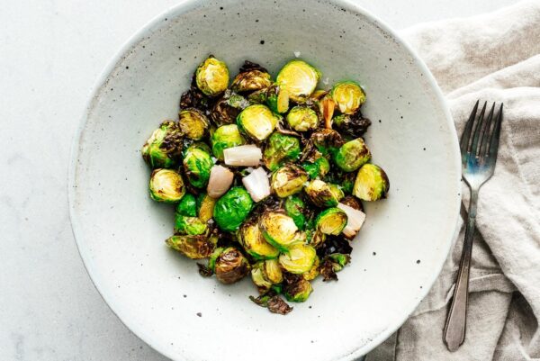 air fryer brussels sprouts | www.iamafoodblog.com