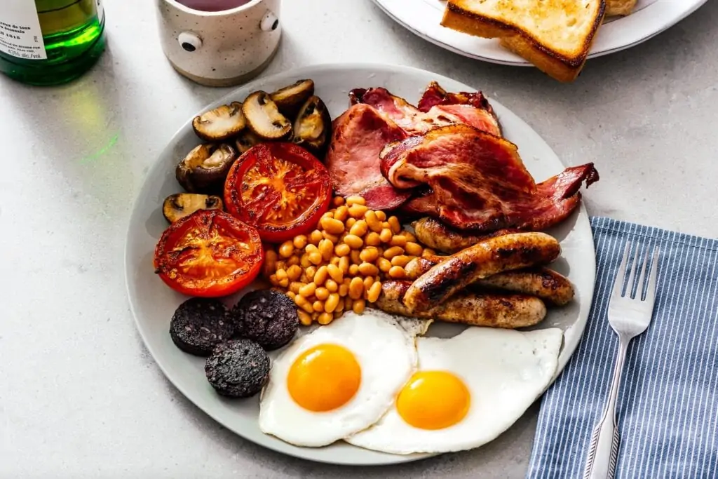 Full English Breakfast recipe from I am a Food Blog