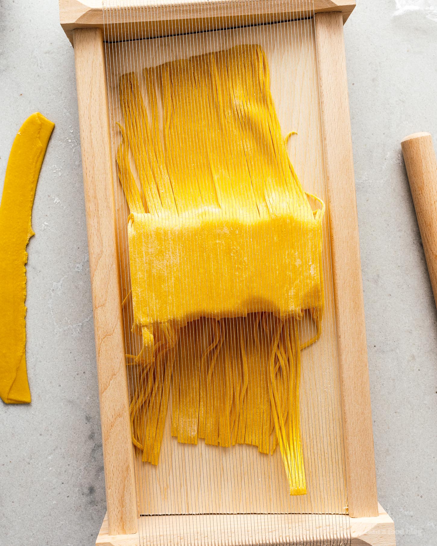 How to Make Spaghetti alla Chitarra | www.iamafoodblog.com