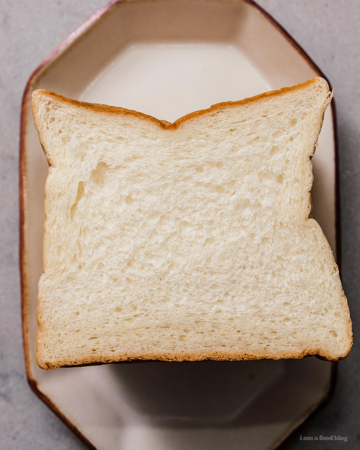 日本著名的Nogami Shokupan面包:人们为了这款松软的白面包| www.www.cqsaimeng.com排了几个小时的队伟德国际娱乐红利