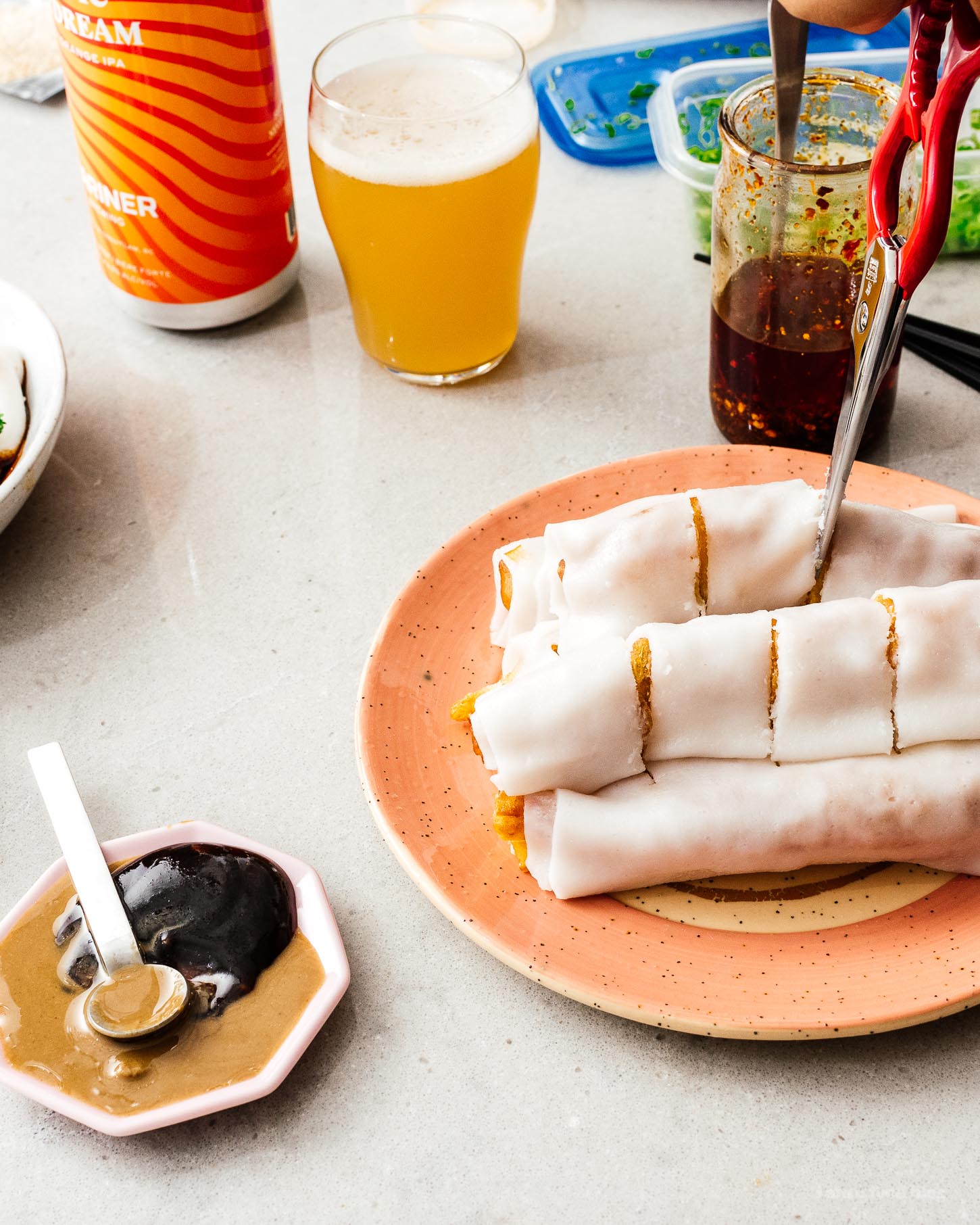 Zhaliang is super popular dish at Cantonese style dim sum made cheung fun (rice noodle sheets) wrapped around crispy youtiao (Chinese fried dough). It’s insanely tasty and easier than you think to make at home! #chinesefood #recipe #dimsum #zhaliang