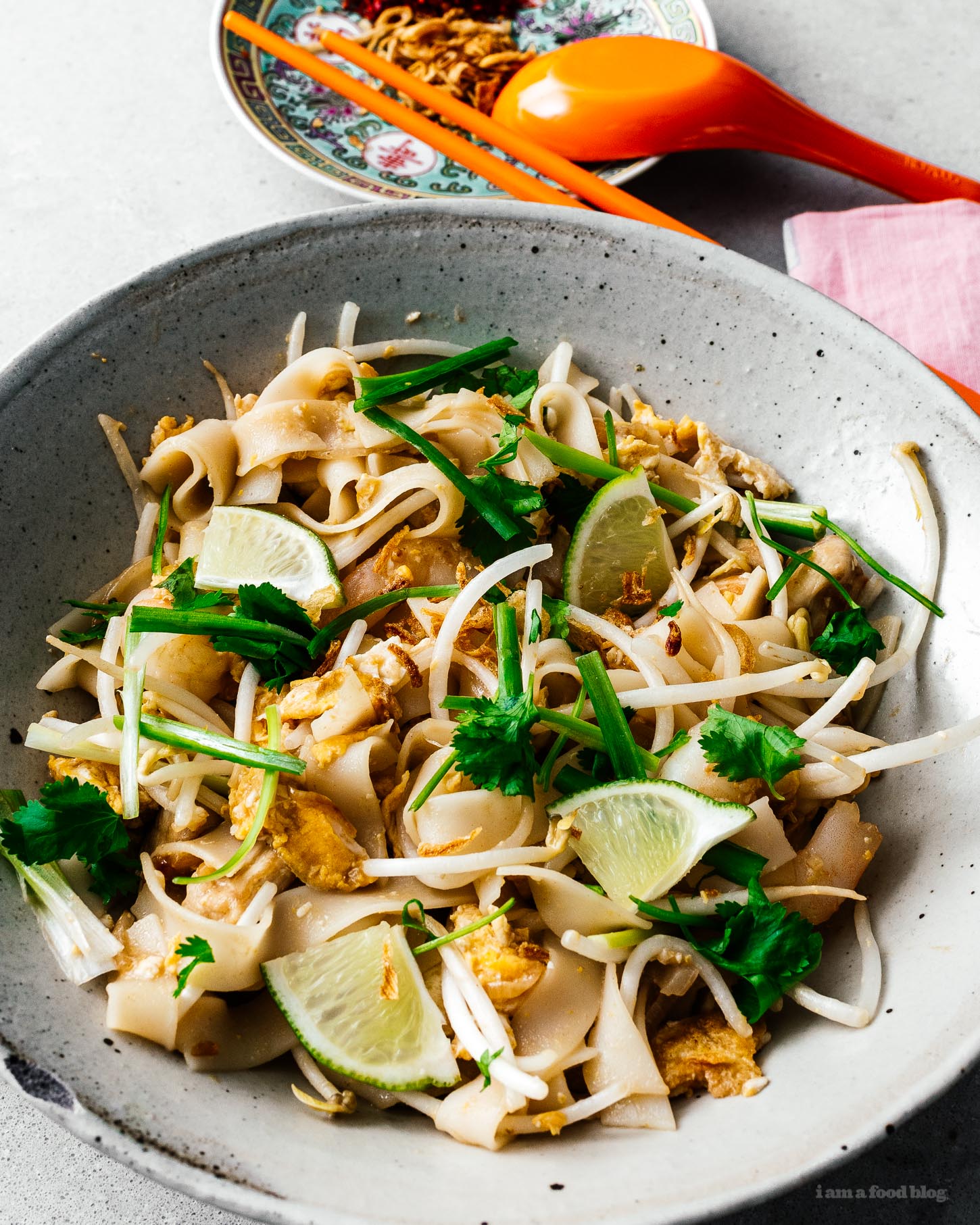 Make better than take out chicken and shrimp peanut free pad Thai right at home. Sweet, salty, savory – pad Thai is universally loved and for good reason. Forget delivery and customize your Pad Thai just the way you like it – this one had no peanuts because around here we do the #peanutfree life. Instead, there are buttery roasted cashews for that nutty crunch. #padthai #recipes #dinner #noodles #padthairecipe #thairecipes
