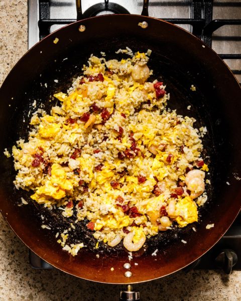 No matter what you call it: yang chow fried rice, young chow fried rice, yeung chow fried rice, or Yangzhou fried rice - there’s no denying that Chinese egg fried rice is delicious. This yang chow fried rice recipe will having you making better than takeout fried rice at home in no time flat. #friedrice #friedricerecipe #chinesefood #recipes #dinner #rice #takeout #betterthantakeout