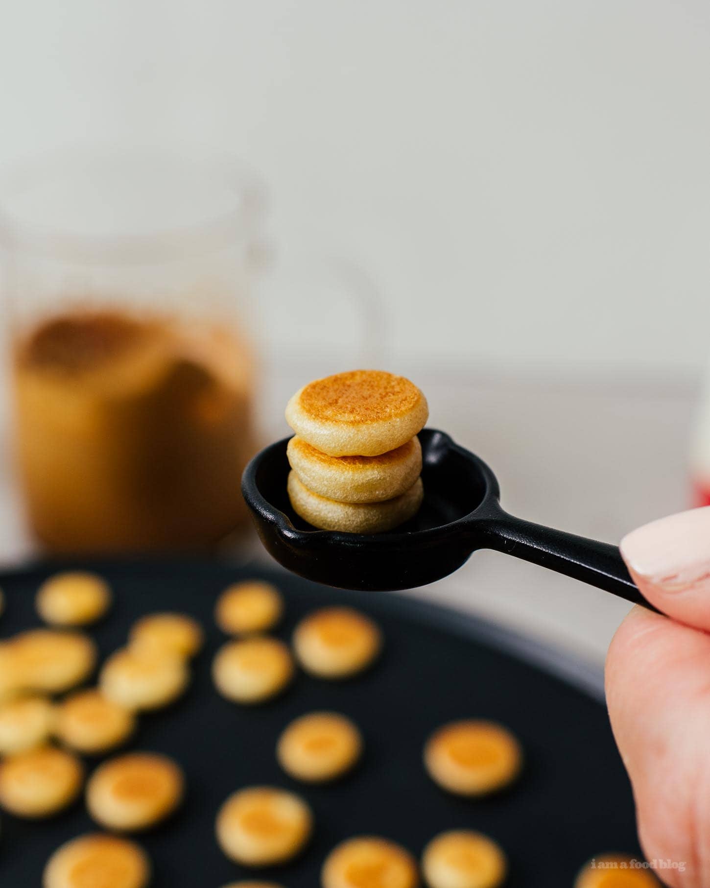 Comment faire des céréales Mini Pancake |  www.iamafoodblog.com