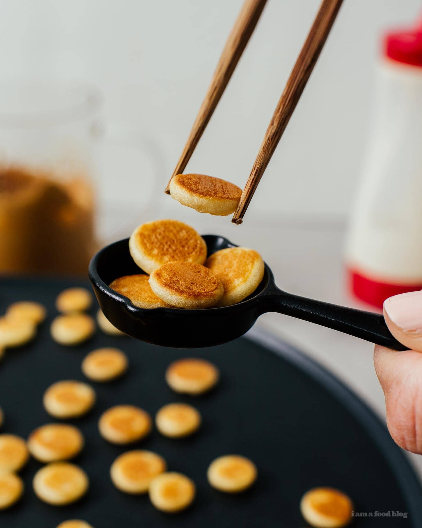 Comment faire des céréales Mini Pancake |  www.iamafoodblog.com