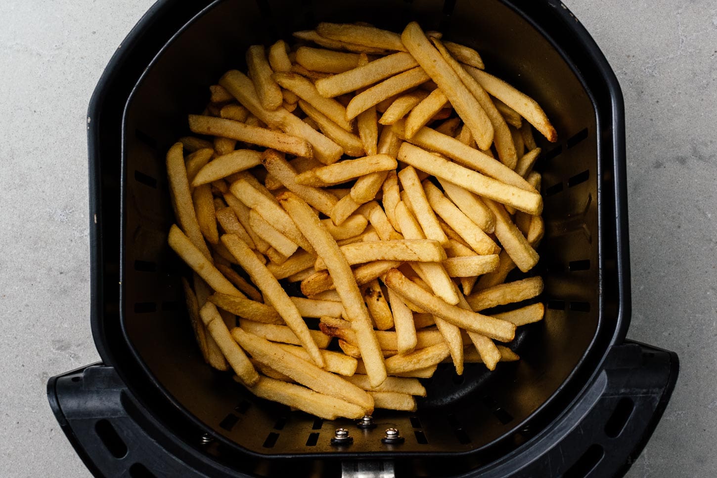 french fries from the deep fryer |  www.iamafoodblog.com